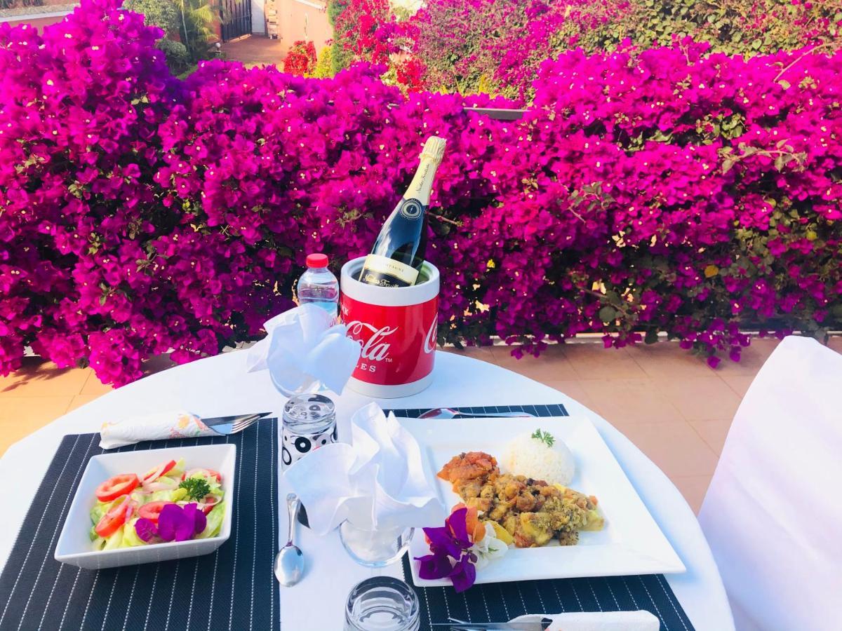 Petite Flower Guest House Talata-maty Exterior foto